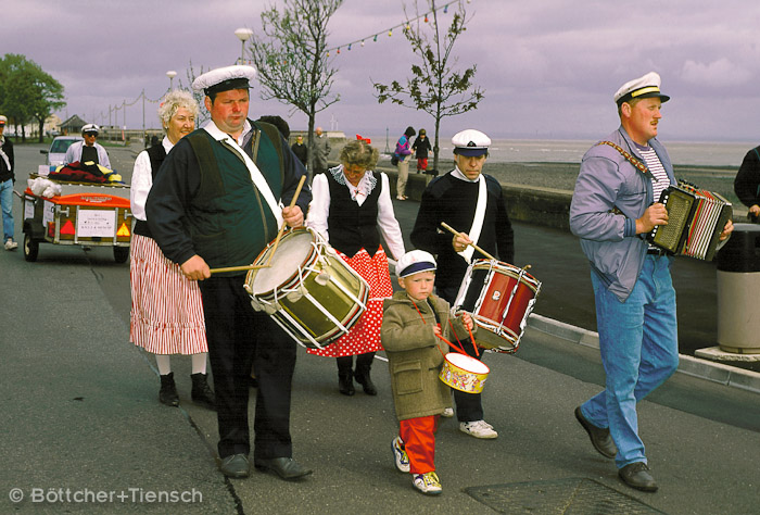 Minehead Hobby Horse